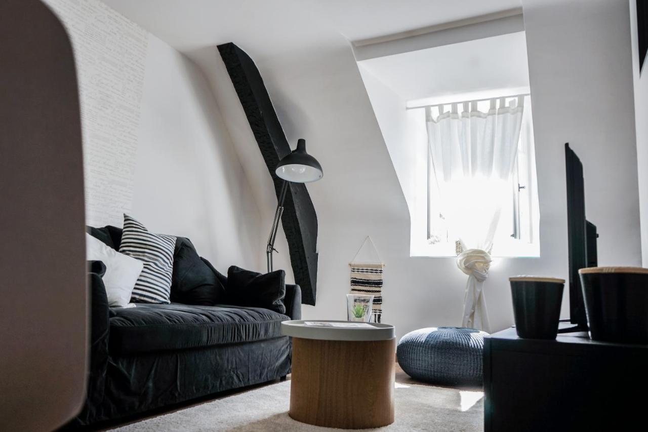 La Cachette D Artistes - 1 Chambre Бриве-ла-Гаилларде Экстерьер фото